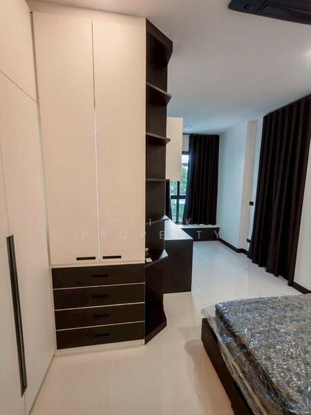 ให้เช่า - บ้านเดี่ยว 3 ชั้น ใจกลางทาวน์อินทาวทาวน์, กรุงเทพ