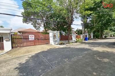 ขาย - Navatanee Residence : หมู่บ้านนวธานี เรสซิเดนซ์, กรุงเทพ