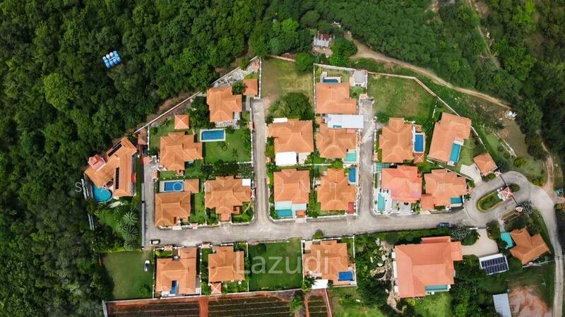 ขาย - Emerald Heights Village Hua Hin : เอมเมอรัลด์ ไฮท์ วิลเลจ หัวหิน, ประจวบคีรีขันธ์