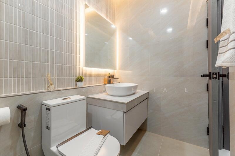 Luxury Detached House with Private Pool in Pattaya, Chon Buri (Pattaya), Bang Lamung, Bang Lamung (Pattaya), Chon Buri (Pattaya), 3 Bedrooms, 216 sqm, Single Detached House For Sale, by PLC Real Estate, 500023960 - DDproperty.com