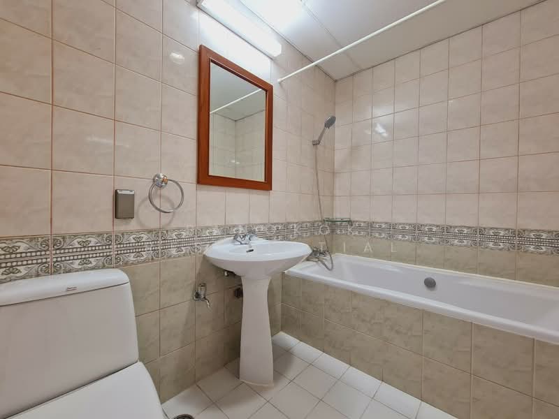 Krungthep Thani Tower, Bangkok, 56 Soi Sukhumvit 24, Khong Tan, Khlong Toei, Bangkok, 3 Bedrooms, 475 sqm, Apartment For Rent, by Bangkok Residential, 500024004 - DDproperty.com