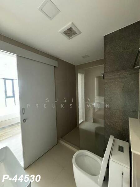 For Rent - Supalai Park Ekkamai-Thonglor, Bangkok