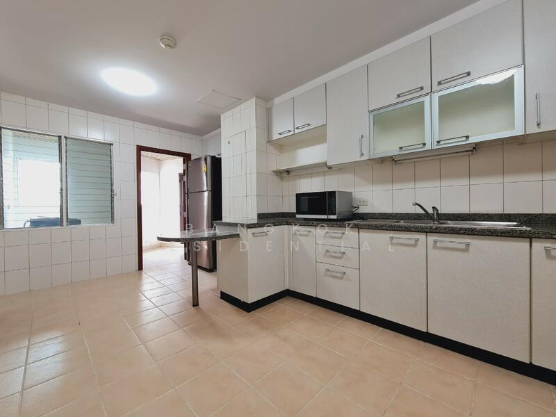 The Grand Sethiwan, Bangkok, 82 Soi Sukhumvit 24, Khong Tan, Khlong Toei, Bangkok, 3 Bedrooms, 250 sqm, Apartment For Rent, by Bangkok Residential, 500024211 - DDproperty.com