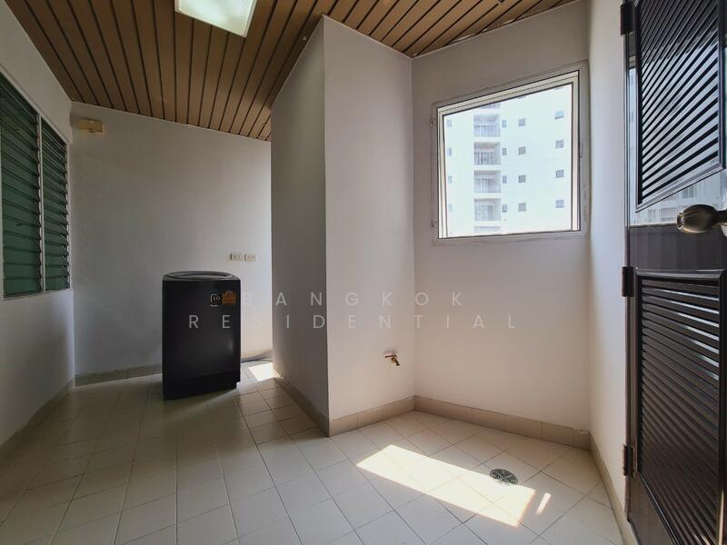 The Grand Sethiwan, Bangkok, 82 Soi Sukhumvit 24, Khong Tan, Khlong Toei, Bangkok, 3 Bedrooms, 250 sqm, Apartment For Rent, by Bangkok Residential, 500024211 - DDproperty.com