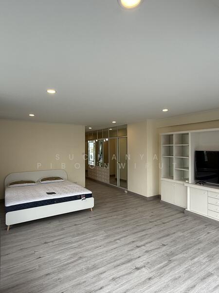 ให้เช่า - Ploenchit Terrace : เพลินจิต เทอเรส, กรุงเทพ