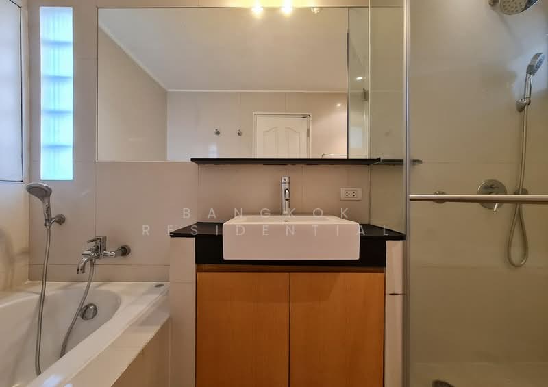 Baan Sawasdee, Bangkok, 42-1 Soi Sukhumvit 31, Khlongtoei Nua, Watthana, Bangkok, 3 Bedrooms, 260 sqm, Apartment For Rent, by Bangkok Residential, 500024300 - DDproperty.com