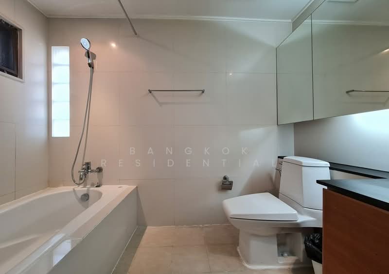 Baan Sawasdee, Bangkok, 42-1 Soi Sukhumvit 31, Khlongtoei Nua, Watthana, Bangkok, 3 Bedrooms, 260 sqm, Apartment For Rent, by Bangkok Residential, 500024300 - DDproperty.com