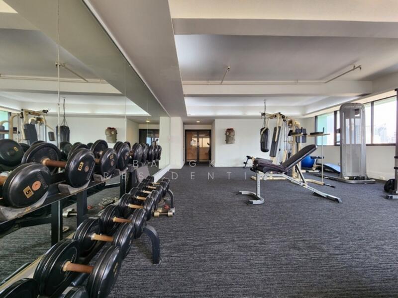 Lake Green, Bangkok, 199 Sukhumvit Soi 8, Khlong Toei, Khlong Toei, Bangkok, 3 Bedrooms, 136 sqm, Condo For Rent, by Bangkok Residential, 500024539 - DDproperty.com