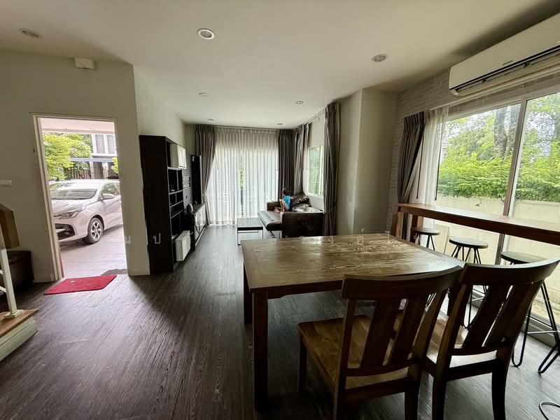 Centro Chaiyaphruek-Chaengwattana, Nonthaburi, Rural Road 2051, Khlong Phra Udom, Pak Kret, Nonthaburi, 4 Bedrooms, 220 sqm, Single Detached House For Sale, by ณปภัช ธวงค์ไพ, 500024700 - DDproperty.com