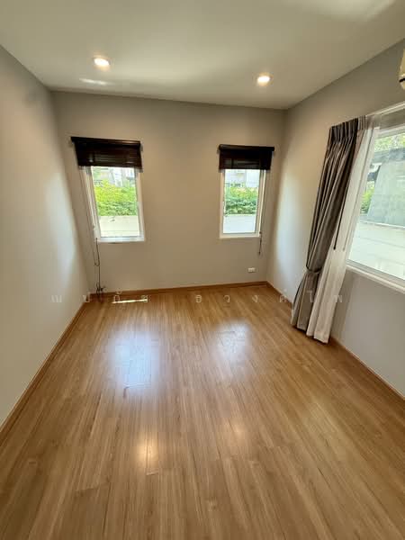 Centro Chaiyaphruek-Chaengwattana, Nonthaburi, Rural Road 2051, Khlong Phra Udom, Pak Kret, Nonthaburi, 4 Bedrooms, 220 sqm, Single Detached House For Sale, by ณปภัช ธวงค์ไพ, 500024700 - DDproperty.com