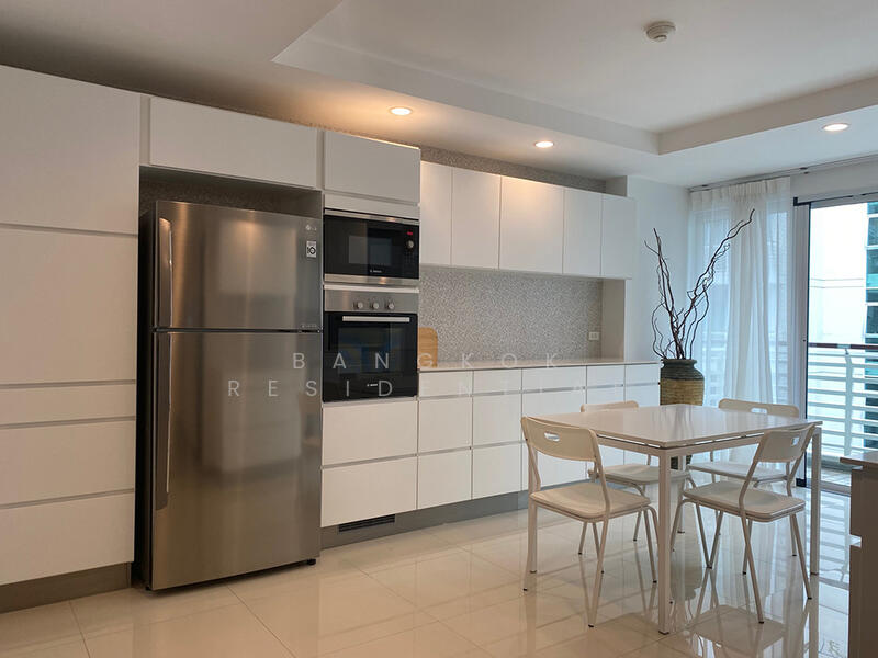 ให้เช่า - The Avenue Sukumvit 61 : เดอะ อเวนิว สุขุมวิท 61, กรุงเทพ