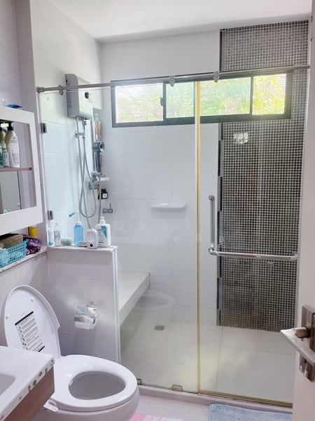 Mantana Lake Watcharapol, Bangkok, Sukhaphiban 5 Road, O-Ngoen, Sai Mai, Bangkok, 4 Bedrooms, 210 sqm, Single Detached House For Sale, by นัชชา กำลังเหลือ, 500024898 - DDproperty.com