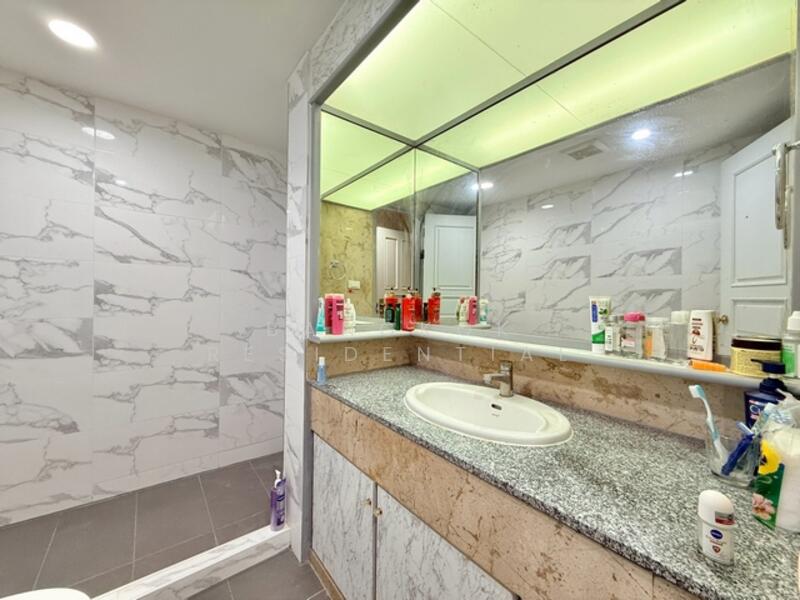 Baan Suanpetch, Bangkok, 18 Soi Sukhumvit 39, Khlong Tan Nua, Watthana, Bangkok, 2 Bedrooms, 129 sqm, Condo For Rent, by Bangkok Residential, 500025064 - DDproperty.com