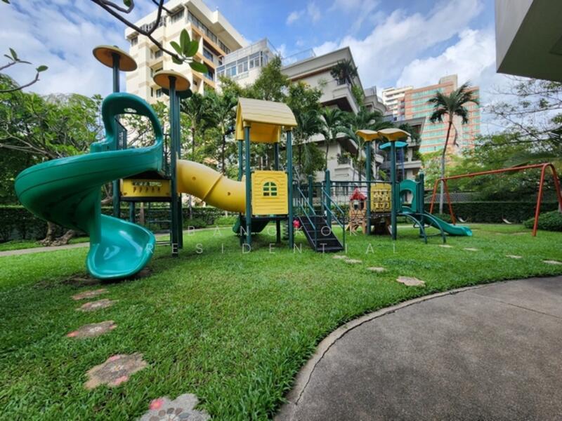 Baan Suanpetch, Bangkok, 18 Soi Sukhumvit 39, Khlong Tan Nua, Watthana, Bangkok, 2 Bedrooms, 129 sqm, Condo For Rent, by Bangkok Residential, 500025064 - DDproperty.com