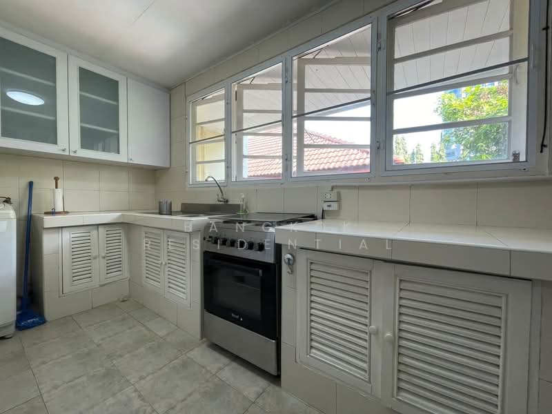 For Rent - Mukda Mansion, Bangkok