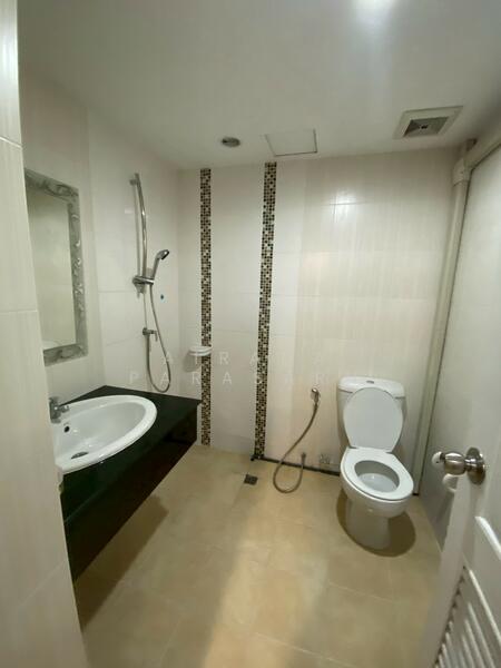 For Rent - Avacas Garden Family House Condominium, Bangkok