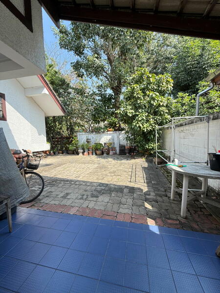 For Sale - 2-BR Villa, Bangkok