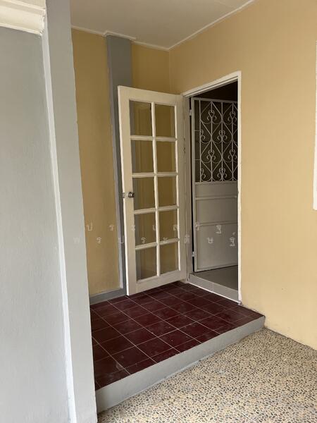 ประตูเข้าบ้าน