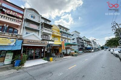 ขาย - ถนนกาญจนาภิเษก ตำบลเสาธงหิน, นนทบุรี