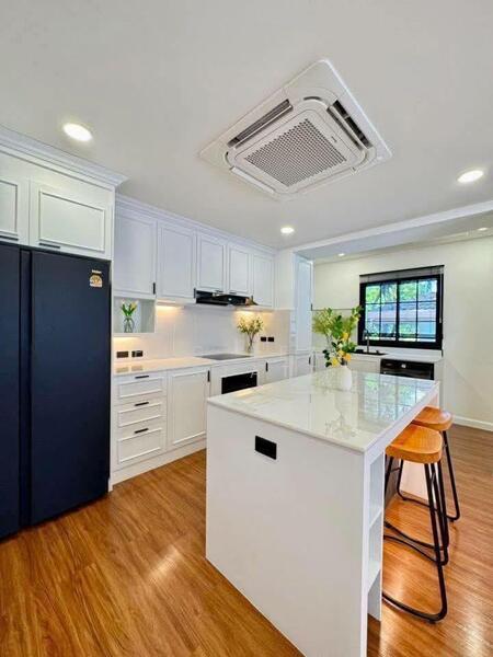 Luxury 3-Storey Pool Villa for Sale – North Pattaya, Chon Buri (Pattaya), Bang Lamung, Bang Lamung (Pattaya), Chon Buri (Pattaya), 4 Bedrooms, 219 sqm, Single Detached House For Sale, by PLC Real Estate, 500026218 - DDproperty.com