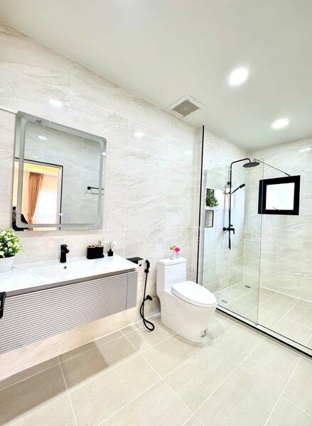 Luxury 3-Storey Pool Villa for Sale – North Pattaya, Chon Buri (Pattaya), Bang Lamung, Bang Lamung (Pattaya), Chon Buri (Pattaya), 4 Bedrooms, 219 sqm, Single Detached House For Sale, by PLC Real Estate, 500026218 - DDproperty.com