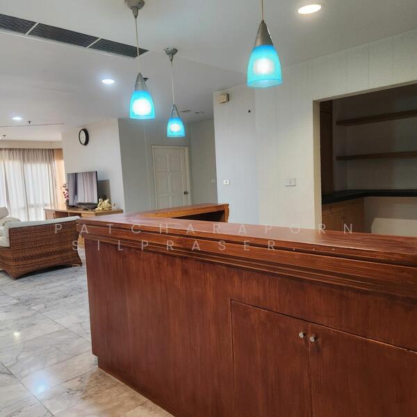 ให้เช่า - ให้เช่าคอนโดหรู ทำเลทอง บางนา ติดเซ็นทรัลบางนา พร้อมเฟอร์นิเจอร์ครบ เข้าอยู่ได้ทันที, กรุงเทพ