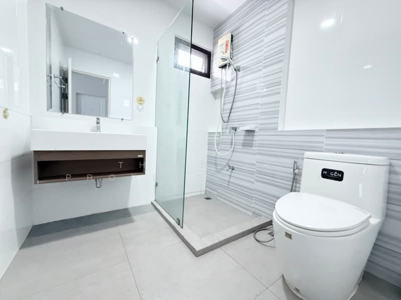 Maneerin Privacy Sriracha, Chon Buri (Pattaya), Chak Kho-Nong Kham Road, Surasak, Si Racha, Chon Buri (Pattaya), 3 Bedrooms, 220 sqm, Single Detached House For Sale, by The Best Property ไข่นุ้ย, 500026934 - DDproperty.com