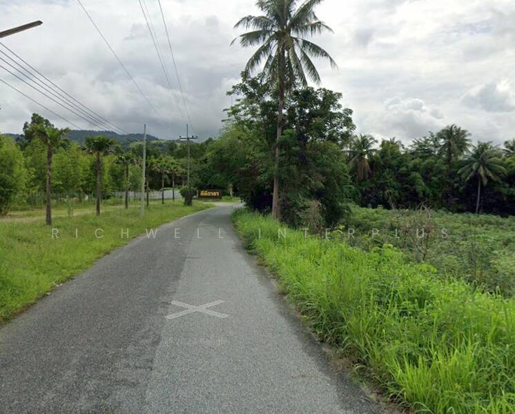 Land for sale in Nong Kham, with mountain views, Ban Khong Dara, 7 rai (can be sold in 1 rai plots),, Chon Buri (Pattaya), Nong - Kham, Si Racha, Chon Buri (Pattaya), , 11,544 sqm, Land For Sale, by RICHWELL INTERPLUS, 500027234 - DDproperty.com