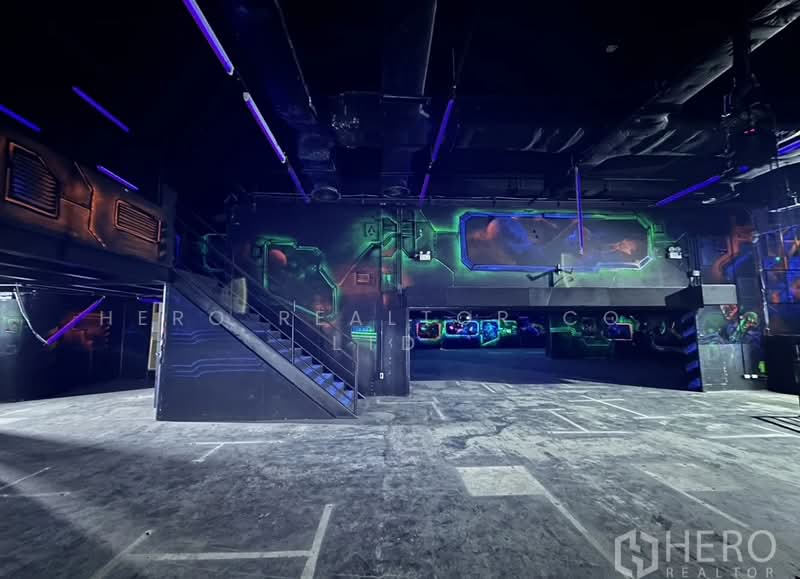 For Rent Bangkok Retail Sukhumvit BTS Phrom Phong Khlong Toei BRE19427, Bangkok, สุขุมวิท, Khlongtoei Nua, Watthana, Bangkok, , 750 sqm, Retail Space For Rent, by Hero Realtor Co., Ltd., 500027433 - DDproperty.com