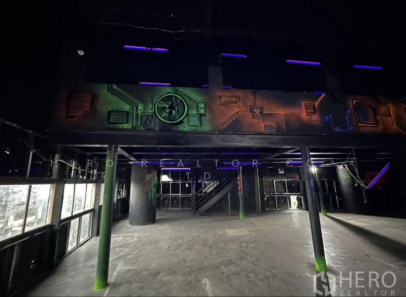 For Rent Bangkok Retail Sukhumvit BTS Phrom Phong Khlong Toei BRE19427, Bangkok, สุขุมวิท, Khlongtoei Nua, Watthana, Bangkok, , 750 sqm, Retail Space For Rent, by Hero Realtor Co., Ltd., 500027433 - DDproperty.com