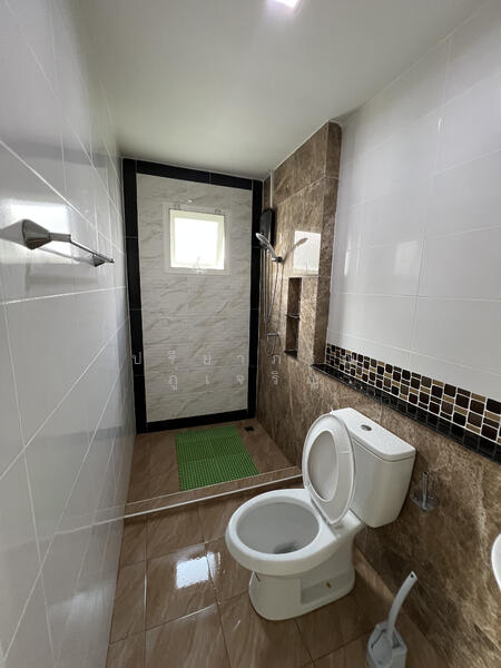 Golden Village Onnut-Pattanakan, Bangkok, Soi On Nut 65 Yak14, Prawet, Bangkok, 3 Bedrooms, 145 sqm, Semi-Detached House (Twin House) For Rent, by ปรียาภรณ์ ภู่เจริญ, 500027670 - DDproperty.com