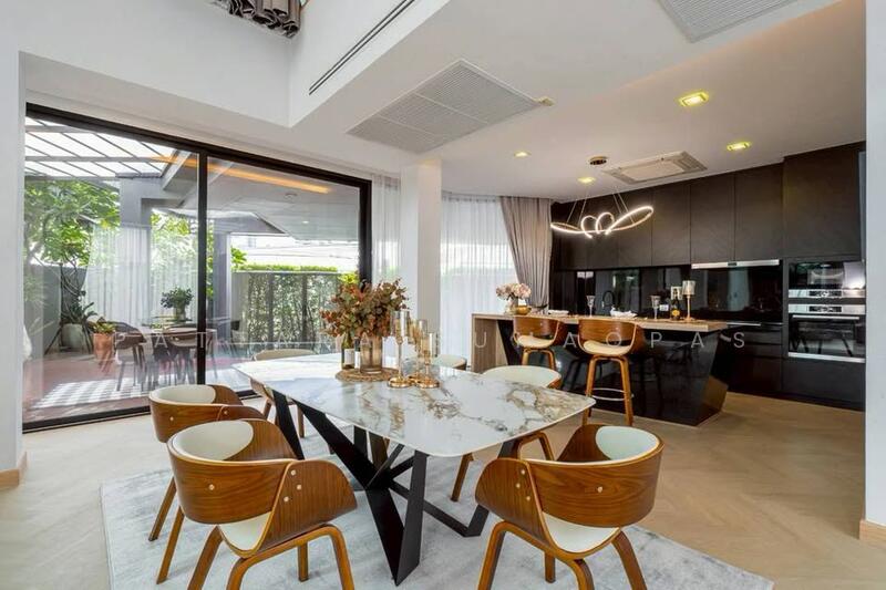For Sale - Exclusive 4-Bedroom Pool Villa in Sukhumvit 71, Bangkok