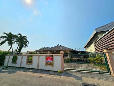 ขาย - บ้านเดี่ยวพร้อมที่ดินบ้านสวน ชลบุรี, ชลบุรี