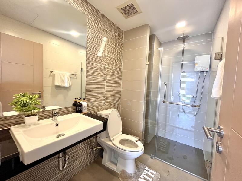 ขาย - Casalunar Mesto Condo : คาซาลูน่า เมสโต, ชลบุรี