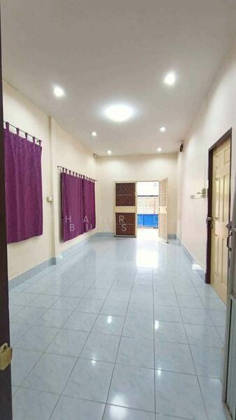 For Sale - 4-BR Semi-detached House, Prachuap Khiri Khan