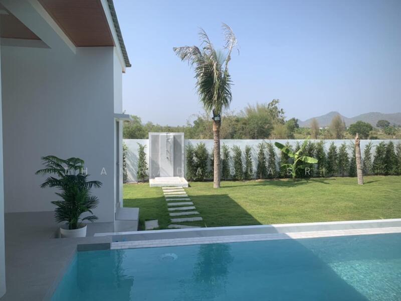 4-BR Villa, Prachuap Khiri Khan, Nong Kae, Hua Hin, Prachuap Khiri Khan, 4 Bedrooms, 180 sqm, Villa For Sale, by Netsakaw Thongsritep, 500027969 - DDproperty.com
