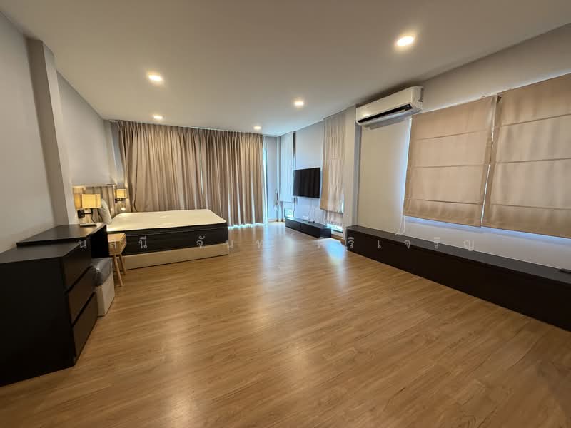 Centro Bangna, Samut Prakan, 111 Soi 3, Bang Kaeo, Bang Plee, Samut Prakan, 4 Bedrooms, 210 sqm, Single Detached House For Rent, by Nalinee Chansiricharoen, 500028832 - DDproperty.com