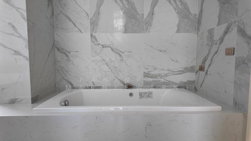 For Sale - 6-BR House, Bangkok