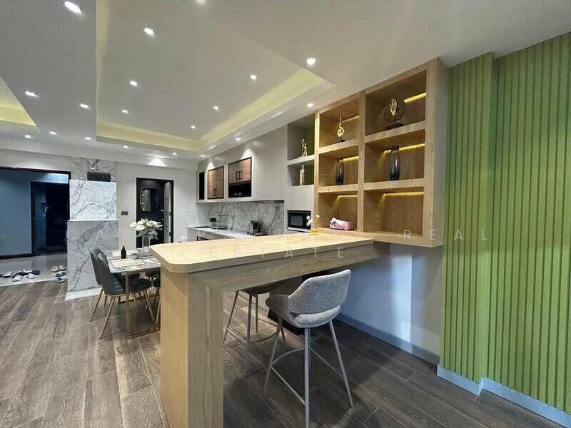 For Rent - Thara Court Pratumnak, Chon Buri