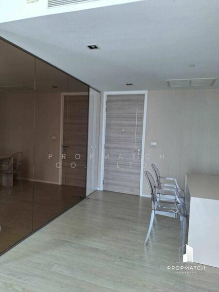 ให้เช่า - The Room Sukhumvit 21 : เดอะ รูม สุขุมวิท 21, กรุงเทพ