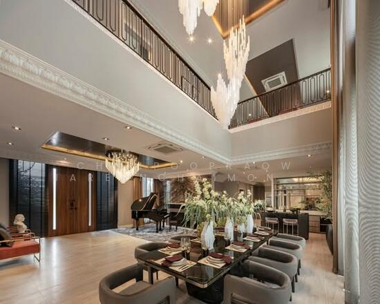Grand Bangkok Boulevard Pinklao-Kanchana : แกรนด์บางกอก บูเลอวาร์ด ปิ่นเกล้า-กาญจนา, กรุงเทพ