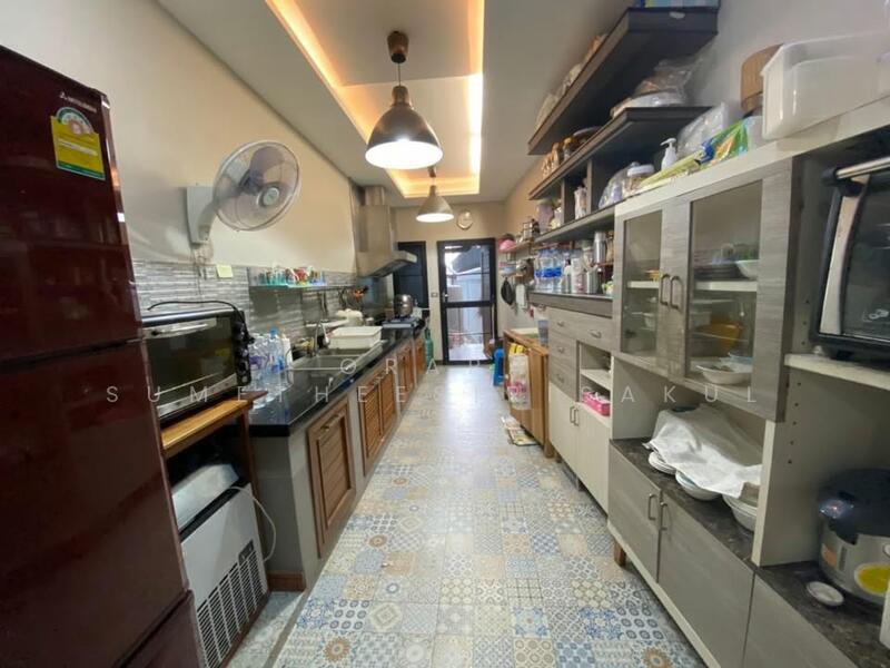 ขาย - บ้าน 6-ห้องนอน ใกล้ MRT สนามไชย, กรุงเทพ