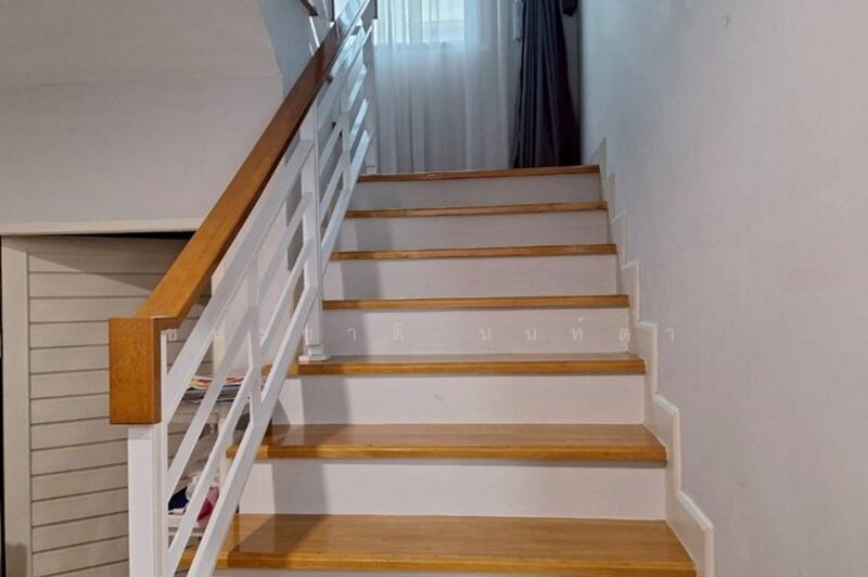 ขาย - The Centro Watcharapol : เดอะ เซนโทร วัชรพล, กรุงเทพ