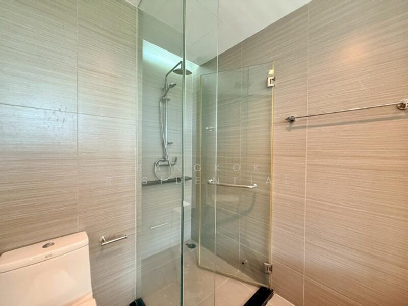 Siri At Sukhumvit, Bangkok, 902 Sukhumvit Road, Phra Kanong, Khlong Toei, Bangkok, 2 Bedrooms, 72 sqm, Condo For Rent, by Bangkok Residential, 500029894 - DDproperty.com