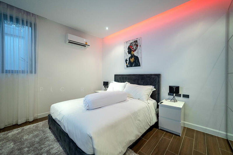 For Sale - Exquisite Luxury Pool Villa for Sale in Khao Talo, Chon Buri (Pattaya)