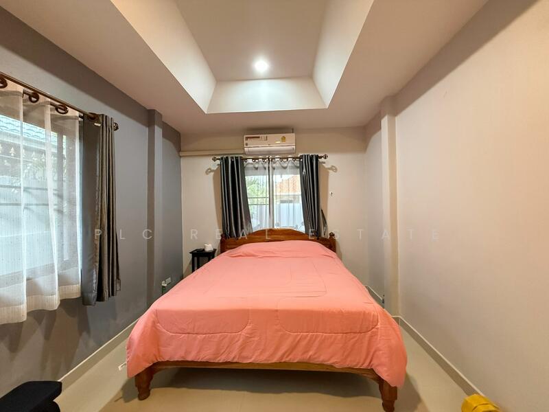 For Sale - Pool Villa for Sale in Jomtien Pattaya, Chon Buri (Pattaya)