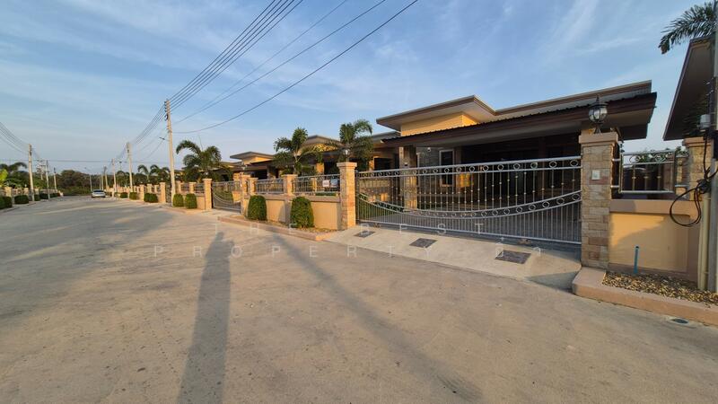 For Sale - บ้านเดี่ยวลาดใหญ่ สมุทรสงคราม, Samut Songkhram