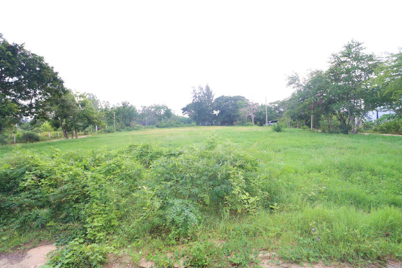 ที่ดิน ใกล้ทะเล หาดเจ้าสำราญ หาดปึกเตียน