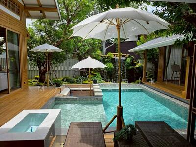 ขาย - บ้านพูลวิลล่า สไตล์รีสอร์ท ใจกลางเมือง, เชียงใหม่