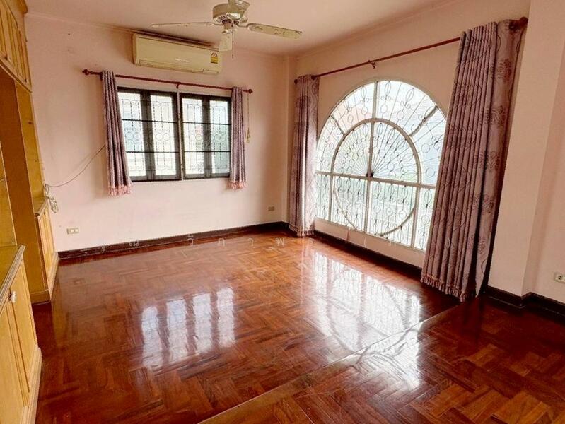 For Sale - Manthana Phraya Suren, Bangkok